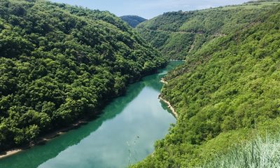 En famille au domaine le Vaxergues pour les vacances de Pâques 