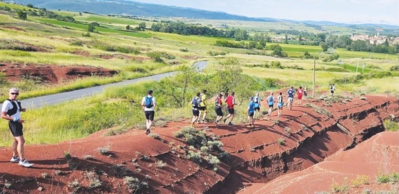 rougier de camarès, roquefort, aveyron tourisme, randonnée 