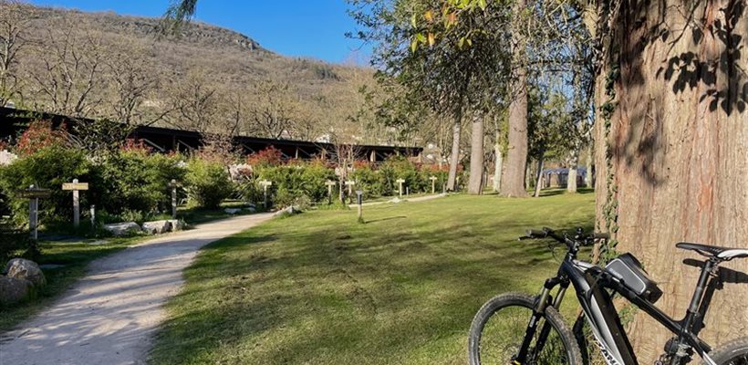 vtt , vtt itinérance, moto, trip occitianie 